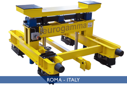 CARRELLI PER OFFICINA